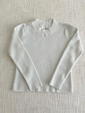 Zara Off-White Ribbed Mock Neck Long Sleeve Top